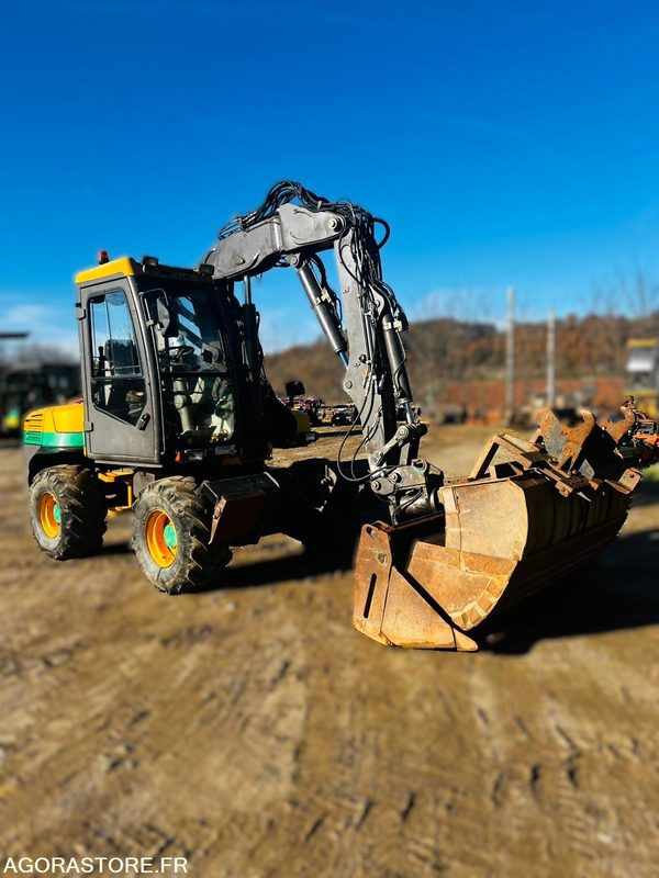 Pelle Mecalac 12MXT - 2004 - 4523 HEURES - Graafmachine: afbeelding 1 Pelle Mecalac 12MXT - 2004 - 4523 HEURES - Graafmachine: afbeelding 1