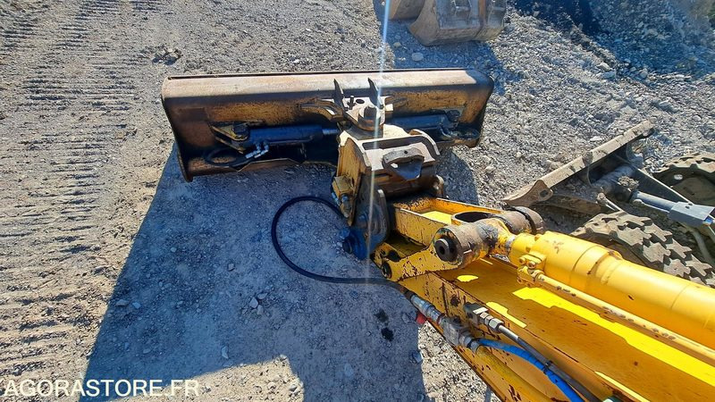Pelle New Holland E135SR-1ES Diesel 2007 - Rupsgraafmachine: afbeelding 5 Pelle New Holland E135SR-1ES Diesel 2007 - Rupsgraafmachine: afbeelding 5