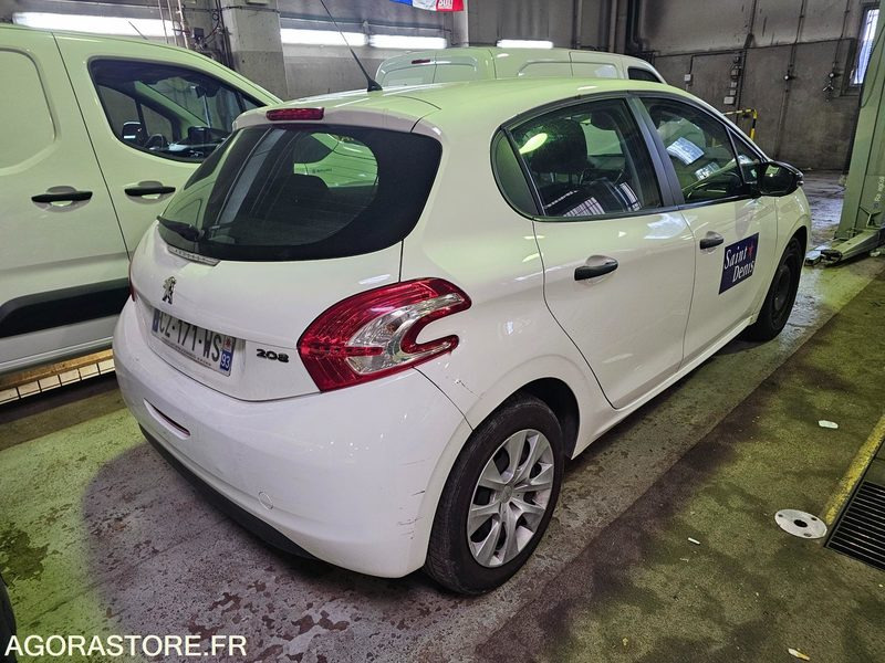 Peugeot 208 - 2013 - 68915kms - CZ 171 WS - Personenwagen: afbeelding 3 Peugeot 208 - 2013 - 68915kms - CZ 171 WS - Personenwagen: afbeelding 3