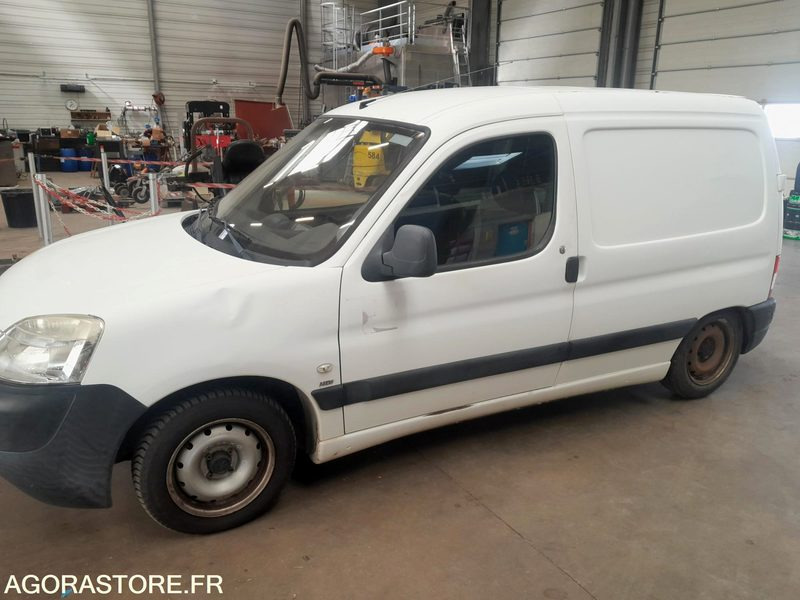 Peugeot Partner - Kleine bestelwagen: afbeelding 2 Peugeot Partner - Kleine bestelwagen: afbeelding 2