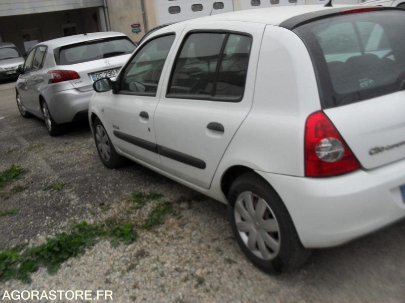 RENAULT CLIO 1.5 DCI 5 PORTES - Personenwagen: afbeelding 4 RENAULT CLIO 1.5 DCI 5 PORTES - Personenwagen: afbeelding 4