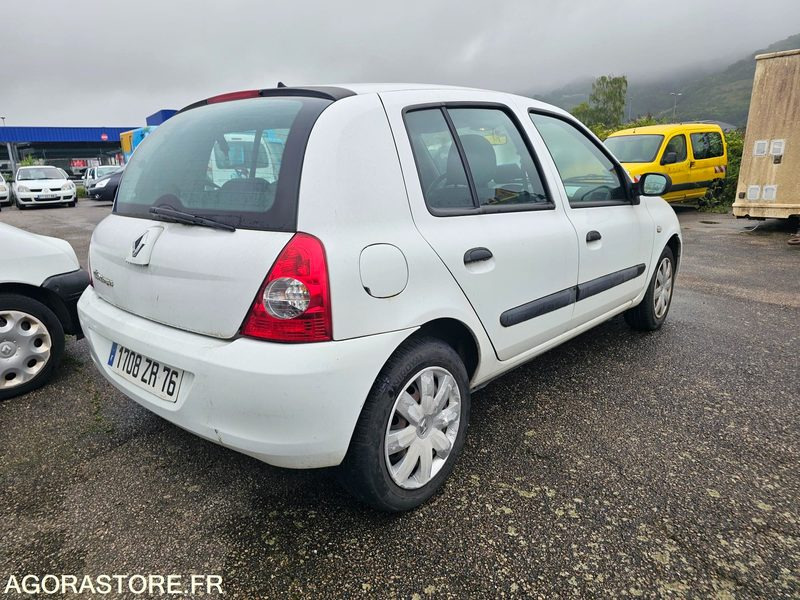 RENAULT CLIO - 2007 - 161095km - 1708ZR76 - Personenwagen: afbeelding 3 RENAULT CLIO - 2007 - 161095km - 1708ZR76 - Personenwagen: afbeelding 3