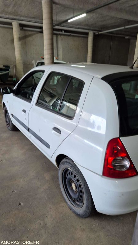 RENAULT CLIO - 2007 - 183740KM - Personenwagen: afbeelding 3 RENAULT CLIO - 2007 - 183740KM - Personenwagen: afbeelding 3