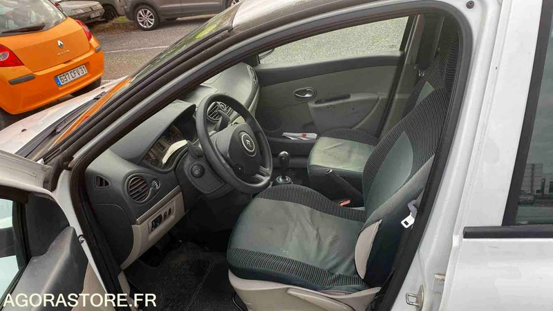 Personenwagen RENAULT CLIO - 2008 - 171835 KM: afbeelding 15