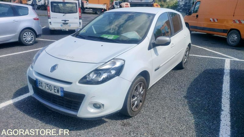 RENAULT CLIO - 2011 - 202079kms - Personenwagen: afbeelding 1 RENAULT CLIO - 2011 - 202079kms - Personenwagen: afbeelding 1