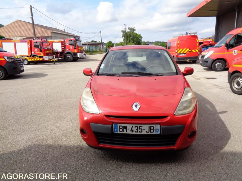 RENAULT CLIO BM.435.JB - 2011 - 196032 KM - Personenwagen: afbeelding 1 RENAULT CLIO BM.435.JB - 2011 - 196032 KM - Personenwagen: afbeelding 1