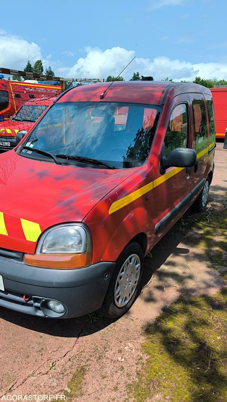 RENAULT KANGOO 1 PHASE 1 1,5L DCI 65CV - 2002 - 170000kms - Kleine bestelwagen: afbeelding 4 RENAULT KANGOO 1 PHASE 1 1,5L DCI 65CV - 2002 - 170000kms - Kleine bestelwagen: afbeelding 4