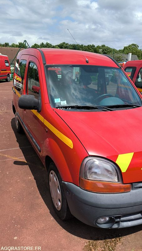 RENAULT KANGOO 1 PHASE 1 1,9L D 65CV - 2001 - 124560kms - Kleine bestelwagen: afbeelding 1 RENAULT KANGOO 1 PHASE 1 1,9L D 65CV - 2001 - 124560kms - Kleine bestelwagen: afbeelding 1