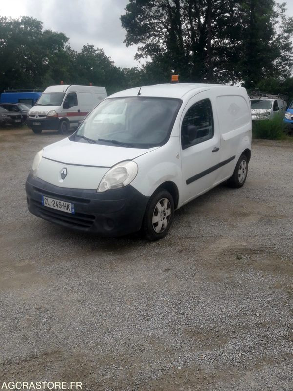 RENAULT KANGOO - 2012 / 254221 KM (CL249HK) - Kleine bestelwagen: afbeelding 2 RENAULT KANGOO - 2012 / 254221 KM (CL249HK) - Kleine bestelwagen: afbeelding 2