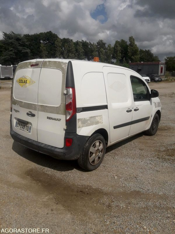 RENAULT KANGOO - 2013 / 274278 KM (CY291BJ) - Kleine bestelwagen: afbeelding 5 RENAULT KANGOO - 2013 / 274278 KM (CY291BJ) - Kleine bestelwagen: afbeelding 5