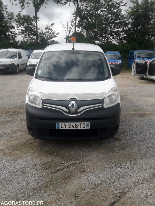 RENAULT KANGOO - 2013 / 303482 KM (CY248TD) - Kleine bestelwagen: afbeelding 1 RENAULT KANGOO - 2013 / 303482 KM (CY248TD) - Kleine bestelwagen: afbeelding 1