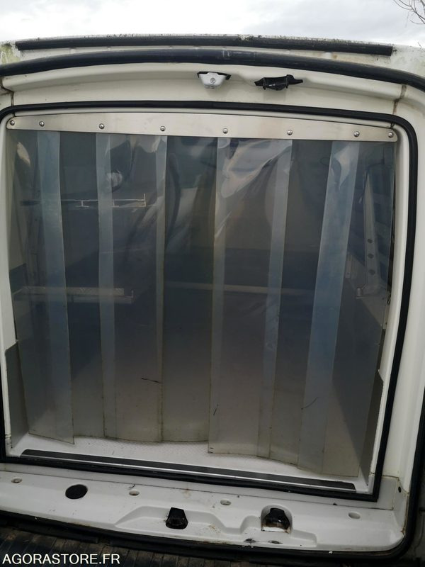 RENAULT KANGOO FRIGORIFIQUE - Kleine bestelwagen: afbeelding 5 RENAULT KANGOO FRIGORIFIQUE - Kleine bestelwagen: afbeelding 5