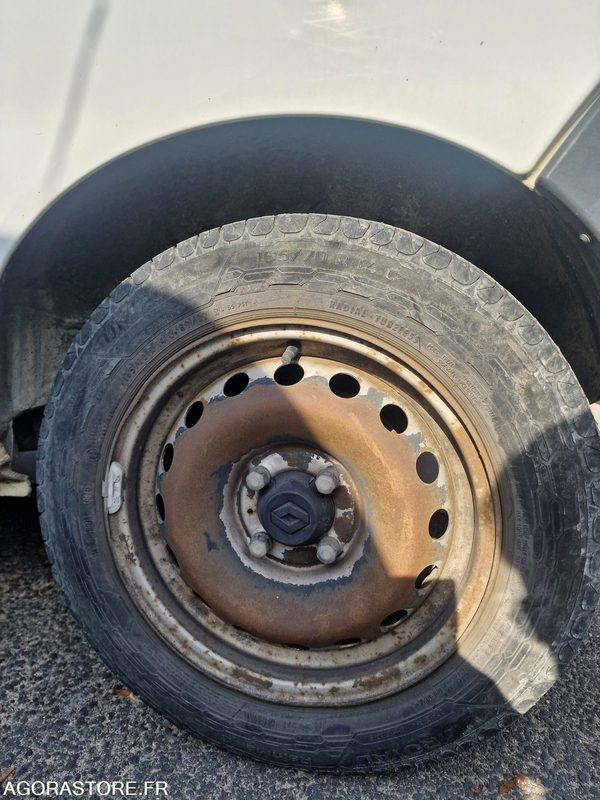 Kleine bestelwagen RENAULT KANGOO - LOT N°1: afbeelding 18 Kleine bestelwagen RENAULT KANGOO - LOT N°1: afbeelding 18