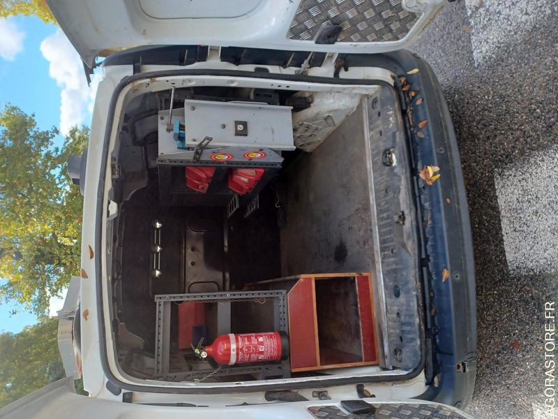 RENAULT KANGOO / REF SCP : 959 - Gesloten bestelwagen: afbeelding 4 RENAULT KANGOO / REF SCP : 959 - Gesloten bestelwagen: afbeelding 4