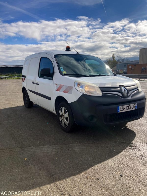 RENAULT KANGOO diesel - Année 2017 - 330.000 km - Kleine bestelwagen: afbeelding 3 RENAULT KANGOO diesel - Année 2017 - 330.000 km - Kleine bestelwagen: afbeelding 3
