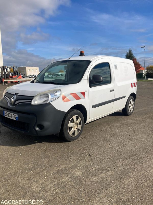 RENAULT KANGOO diesel - Année 2017 - 330.000 km - Kleine bestelwagen: afbeelding 1 RENAULT KANGOO diesel - Année 2017 - 330.000 km - Kleine bestelwagen: afbeelding 1