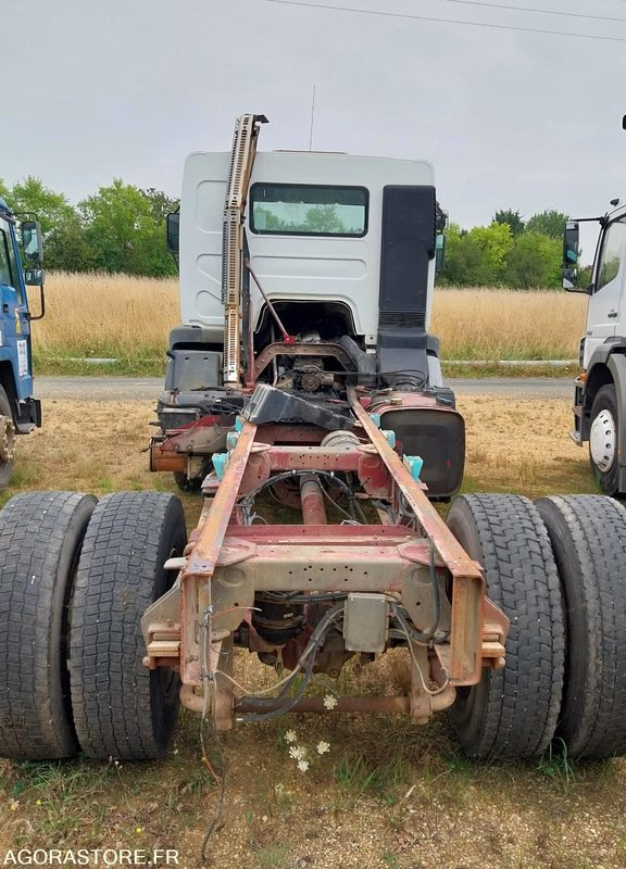 RENAULT KERAX 300-19 / 1998 / 252820 km - Chassis vrachtwagen: afbeelding 3 RENAULT KERAX 300-19 / 1998 / 252820 km - Chassis vrachtwagen: afbeelding 3