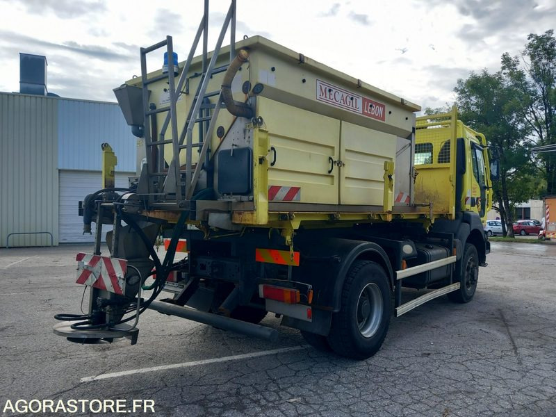 RENAULT KERAX 4X4 DXI 370 BENNE + Saleuse MECAGIL LEBON (KR0406 + SL0203) - Sneeuwruimer: afbeelding 3 RENAULT KERAX 4X4 DXI 370 BENNE + Saleuse MECAGIL LEBON (KR0406 + SL0203) - Sneeuwruimer: afbeelding 3