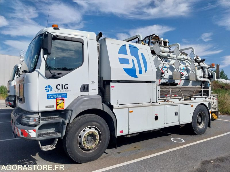 RENAULT Kerax 320 HUWER ADR 2002 (165000Km) ROULANT EXPORT UNIQUEMENT - Vacuümwagen: afbeelding 2 RENAULT Kerax 320 HUWER ADR 2002 (165000Km) ROULANT EXPORT UNIQUEMENT - Vacuümwagen: afbeelding 2