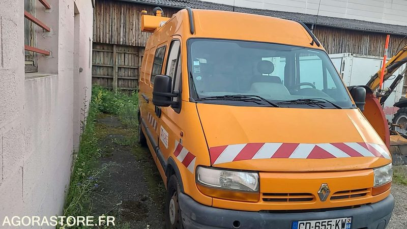RENAULT MASTER - 2002 - 195884 KM - Gesloten bestelwagen: afbeelding 1 RENAULT MASTER - 2002 - 195884 KM - Gesloten bestelwagen: afbeelding 1