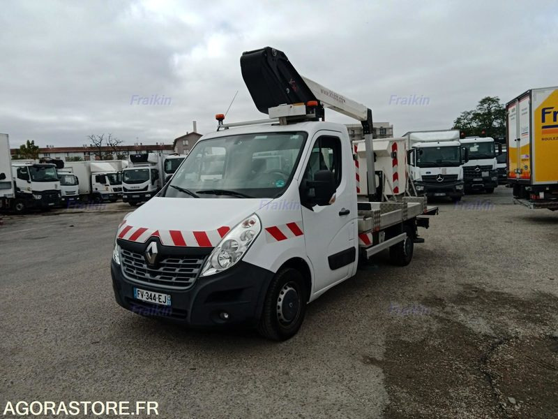 RENAULT MASTER CC SIMPLE L2H1 GC 130 / 2020 / 34645 kms FV344EJ - Gesloten bestelwagen: afbeelding 2 RENAULT MASTER CC SIMPLE L2H1 GC 130 / 2020 / 34645 kms FV344EJ - Gesloten bestelwagen: afbeelding 2