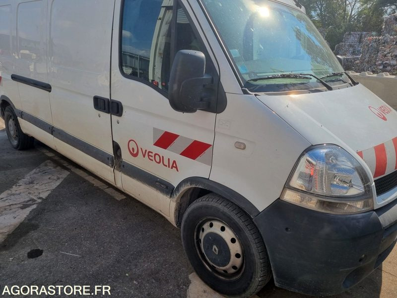 RENAULT MASTER FOURGON de 2005 - 253000 km (R3B246) - Gesloten bestelwagen: afbeelding 1 RENAULT MASTER FOURGON de 2005 - 253000 km (R3B246) - Gesloten bestelwagen: afbeelding 1