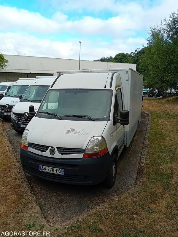 RENAULT MASTER II COMBI 2009 - Gesloten bestelwagen: afbeelding 1 RENAULT MASTER II COMBI 2009 - Gesloten bestelwagen: afbeelding 1