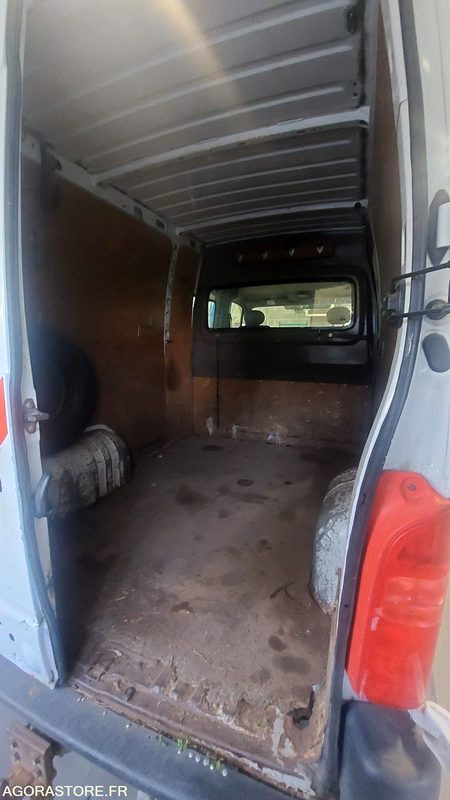 RENAULT MASTER II L2H2 94527 kms 1998 - Gesloten bestelwagen: afbeelding 4 RENAULT MASTER II L2H2 94527 kms 1998 - Gesloten bestelwagen: afbeelding 4
