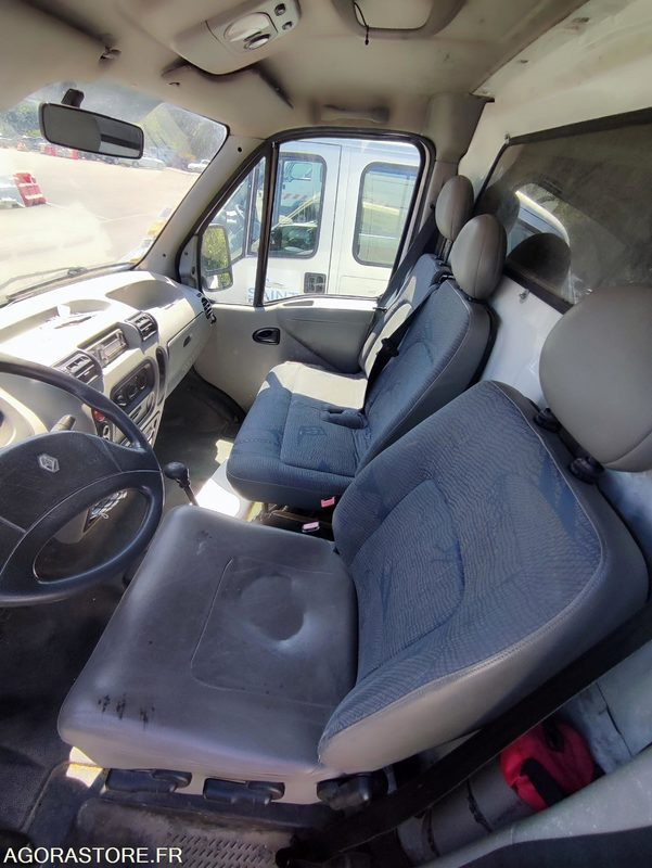 RENAULT MASTER diesel L1H2 II PHASE I -2.5 DCi - Gesloten bestelwagen: afbeelding 5 RENAULT MASTER diesel L1H2 II PHASE I -2.5 DCi - Gesloten bestelwagen: afbeelding 5