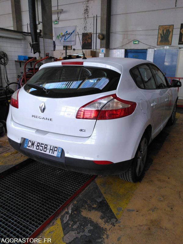 RENAULT MEGANE DIESEL - Personenwagen: afbeelding 3 RENAULT MEGANE DIESEL - Personenwagen: afbeelding 3