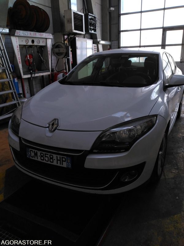RENAULT MEGANE DIESEL - Personenwagen: afbeelding 1 RENAULT MEGANE DIESEL - Personenwagen: afbeelding 1