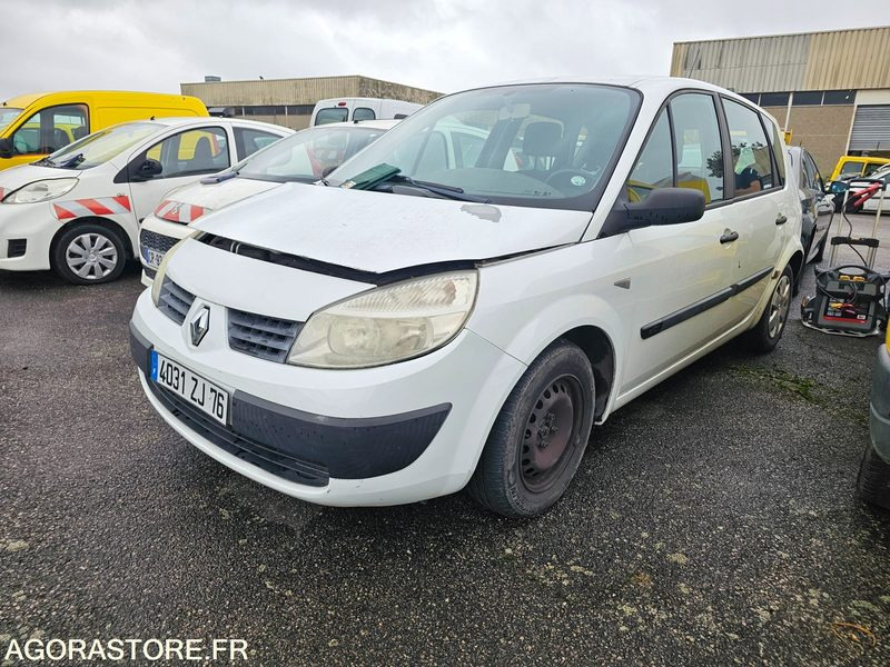 RENAULT SCENIC - 2003 - 258289km - 4031ZJ76 - Personenwagen: afbeelding 1 RENAULT SCENIC - 2003 - 258289km - 4031ZJ76 - Personenwagen: afbeelding 1