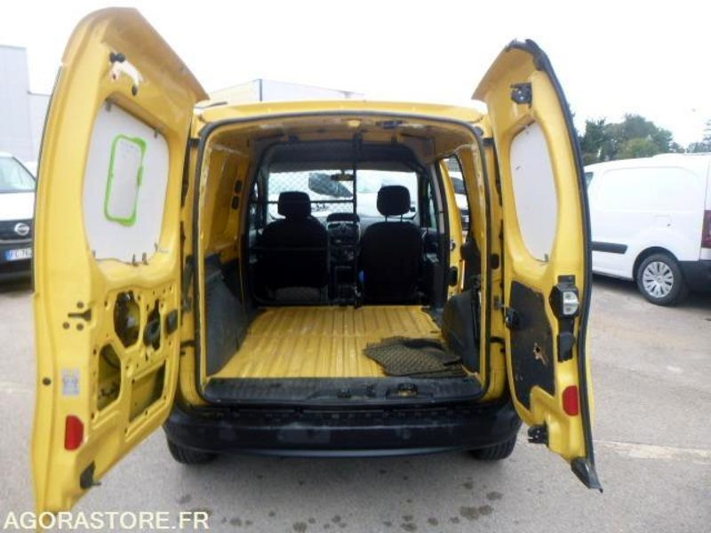 RENAULT kangoo Fourgonnette - 2015 - 148166km - PRIX TTC - Kleine bestelwagen: afbeelding 2 RENAULT kangoo Fourgonnette - 2015 - 148166km - PRIX TTC - Kleine bestelwagen: afbeelding 2