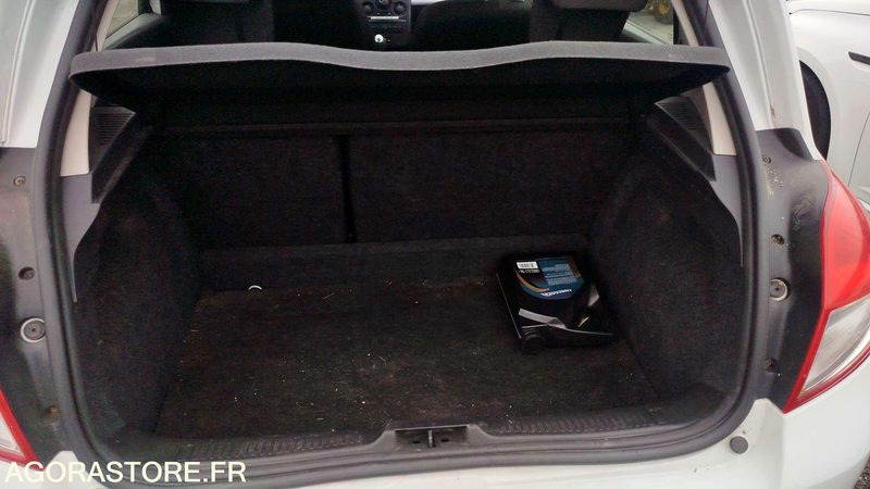 Renault Clio - 2010 - 216800kms - Ba150Rq - Personenwagen: afbeelding 5 Renault Clio - 2010 - 216800kms - Ba150Rq - Personenwagen: afbeelding 5