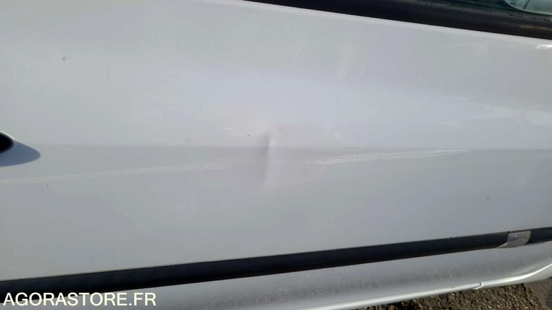 Renault Clio - 2012 - 248657kms - CC553YS - Personenwagen: afbeelding 5 Renault Clio - 2012 - 248657kms - CC553YS - Personenwagen: afbeelding 5