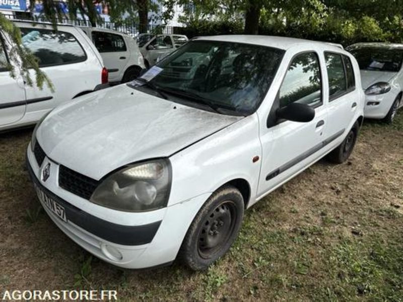 Renault Clio - 211ANT57 - Personenwagen: afbeelding 1 Renault Clio - 211ANT57 - Personenwagen: afbeelding 1