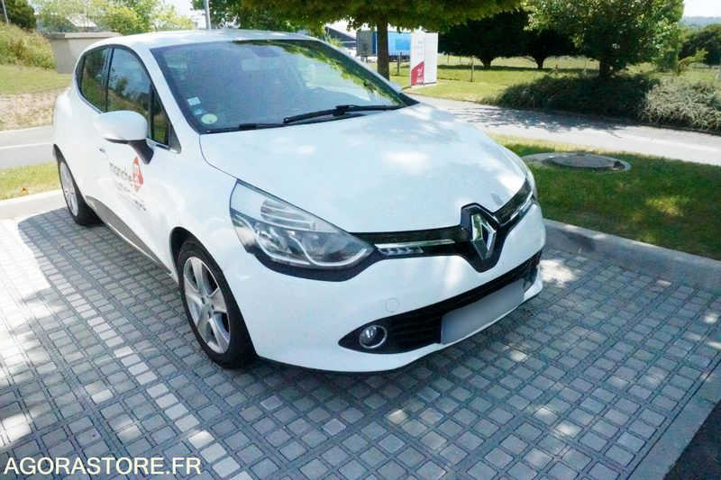 Renault Clio 4 124964 kms 2013 - Personenwagen: afbeelding 4 Renault Clio 4 124964 kms 2013 - Personenwagen: afbeelding 4