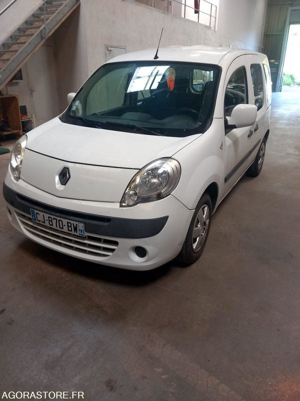 Renault Kango 5 places DCI - Personenwagen: afbeelding 1 Renault Kango 5 places DCI - Personenwagen: afbeelding 1