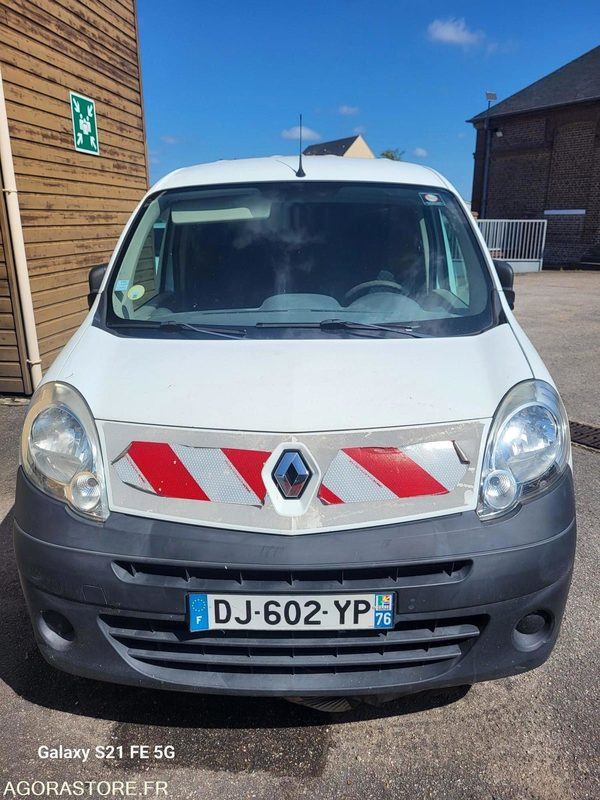 Renault Kangoo 2 141721 kms 2008 - Kleine bestelwagen: afbeelding 3 Renault Kangoo 2 141721 kms 2008 - Kleine bestelwagen: afbeelding 3