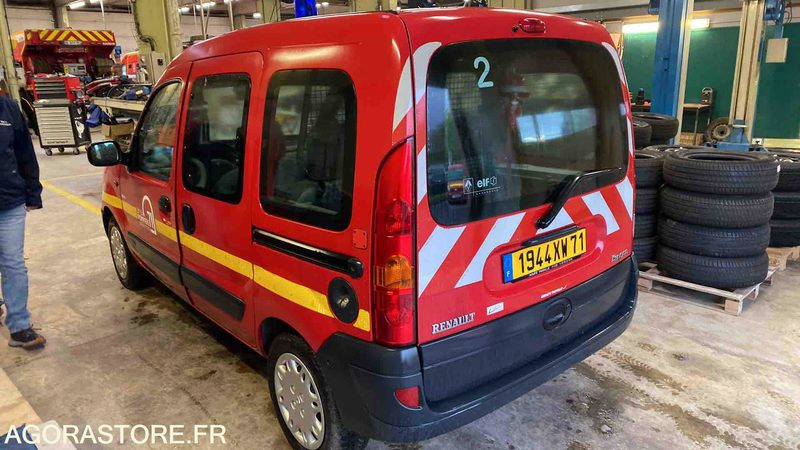 Renault - Kangoo - 2004 - 175592KMS - 1944XW71 - Kleine bestelwagen: afbeelding 5 Renault - Kangoo - 2004 - 175592KMS - 1944XW71 - Kleine bestelwagen: afbeelding 5