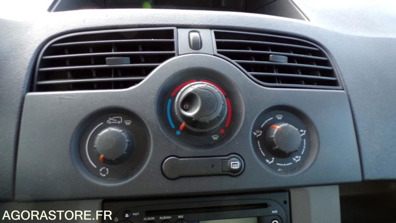 Kleine bestelwagen Renault Kangoo - 2011 - 74747 kms - BG-828-DL: afbeelding 9