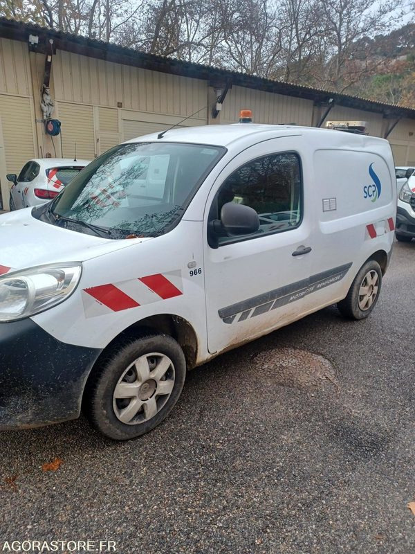 Renault Kangoo - 2014 - 175000kms - DK-315-EV - Kleine bestelwagen: afbeelding 4 Renault Kangoo - 2014 - 175000kms - DK-315-EV - Kleine bestelwagen: afbeelding 4