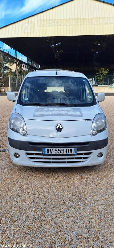 Renault Kangoo (Ancien véhicule de la Police Municipale) - Personenwagen: afbeelding 1 Renault Kangoo (Ancien véhicule de la Police Municipale) - Personenwagen: afbeelding 1