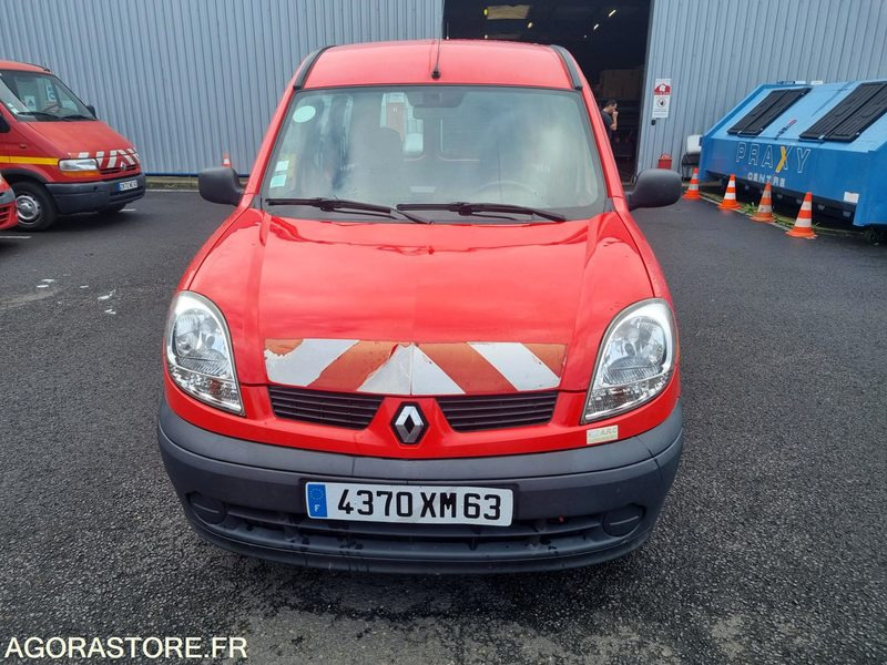 Renault Kangoo Diesel - 4370 XM 63 - 2003 - Kleine bestelwagen: afbeelding 1 Renault Kangoo Diesel - 4370 XM 63 - 2003 - Kleine bestelwagen: afbeelding 1