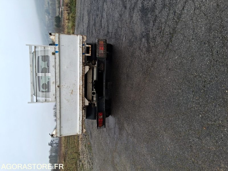 Renault Master 120 DCI - Kipper bestelwagen: afbeelding 2 Renault Master 120 DCI - Kipper bestelwagen: afbeelding 2