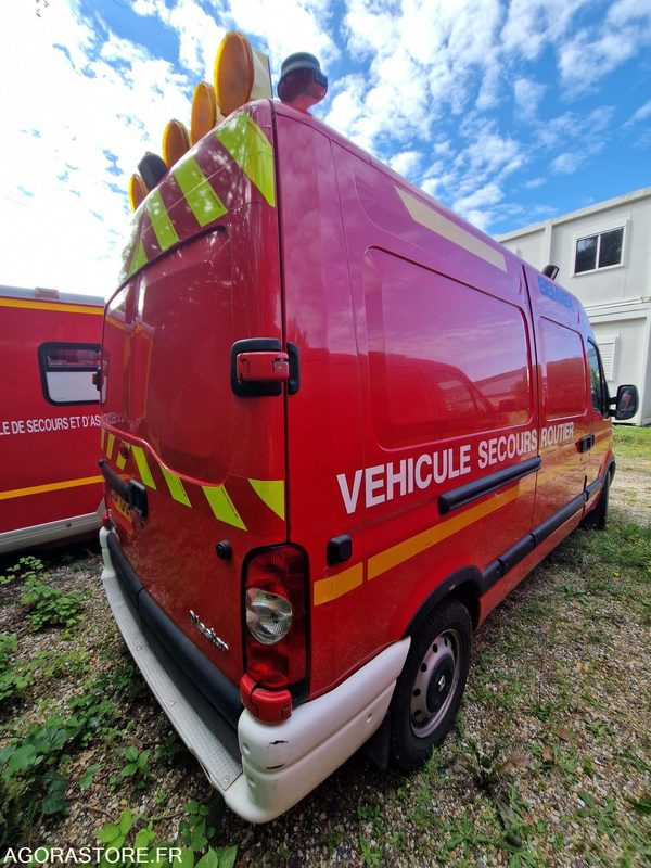 Renault Master - 2005 - 22473 - 2254YG27 - Gesloten bestelwagen: afbeelding 3 Renault Master - 2005 - 22473 - 2254YG27 - Gesloten bestelwagen: afbeelding 3