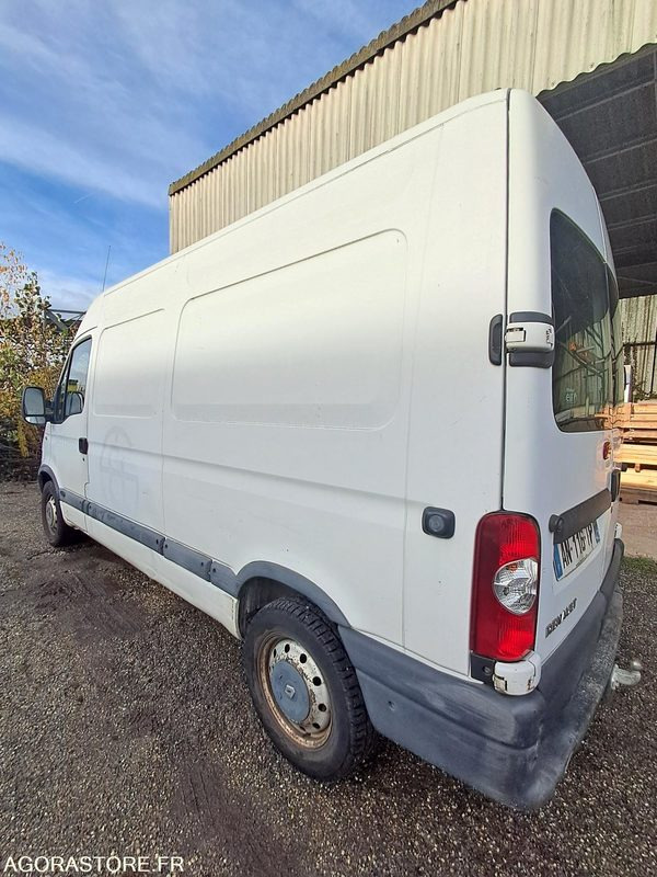 Gesloten bestelwagen Renault Master -2010 - 153875kms - AN-116-TP: afbeelding 19 Gesloten bestelwagen Renault Master -2010 - 153875kms - AN-116-TP: afbeelding 19