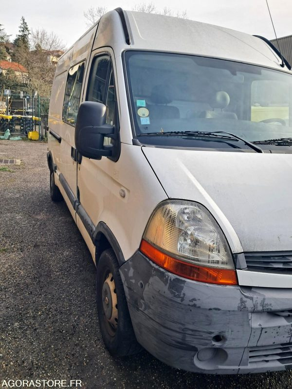 Gesloten bestelwagen Renault Master -2010 - 153875kms - AN-116-TP: afbeelding 9 Gesloten bestelwagen Renault Master -2010 - 153875kms - AN-116-TP: afbeelding 9