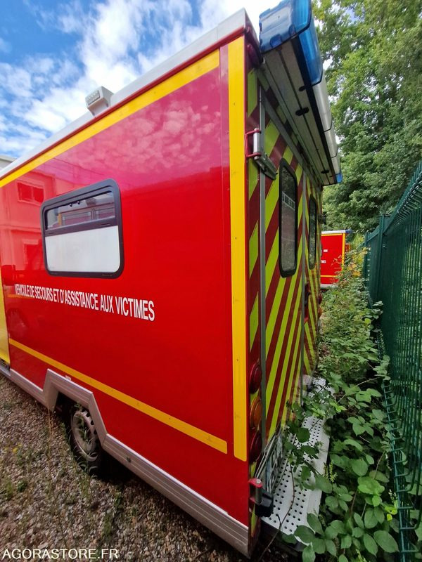 Renault Master - 2012 - 215658- CT120NL - Gesloten bestelwagen: afbeelding 3 Renault Master - 2012 - 215658- CT120NL - Gesloten bestelwagen: afbeelding 3