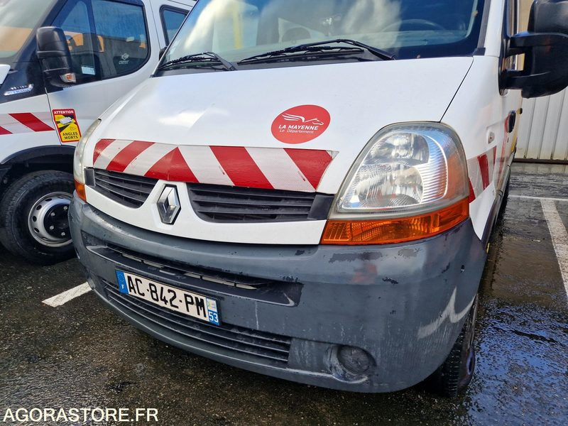 Renault Master - 294395- 2009- AC842PM - Gesloten bestelwagen: afbeelding 5 Renault Master - 294395- 2009- AC842PM - Gesloten bestelwagen: afbeelding 5